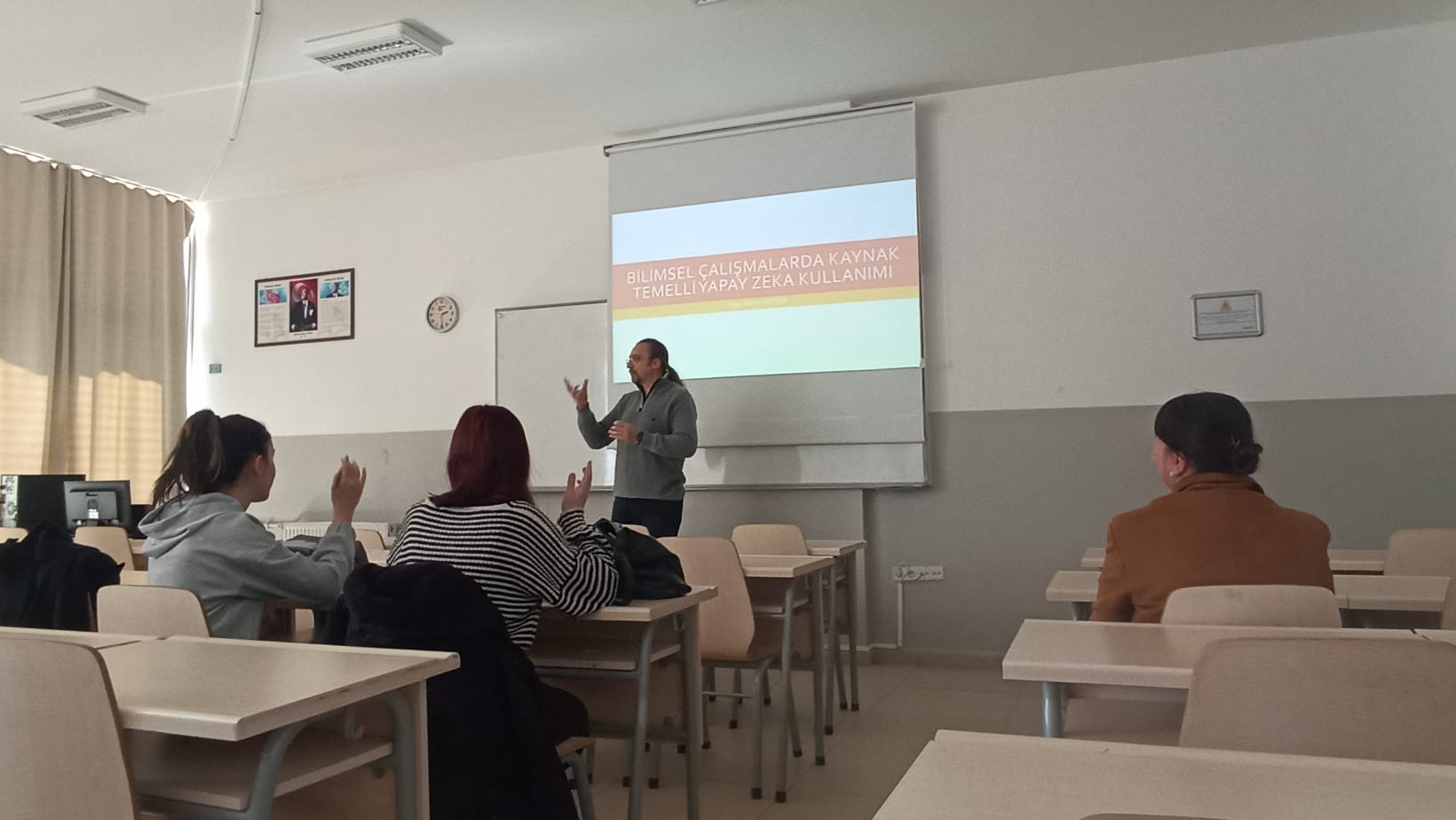 Bilimsel Çalışmalarda Kaynak Temelli Yapay Zeka Kullanımı Eğitimi Gerçekleştirildi